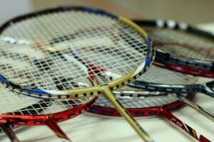 how-to-choose-a-badminiton-racket